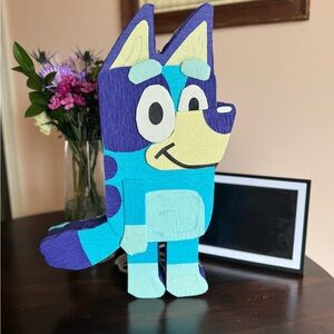Bluey piñata